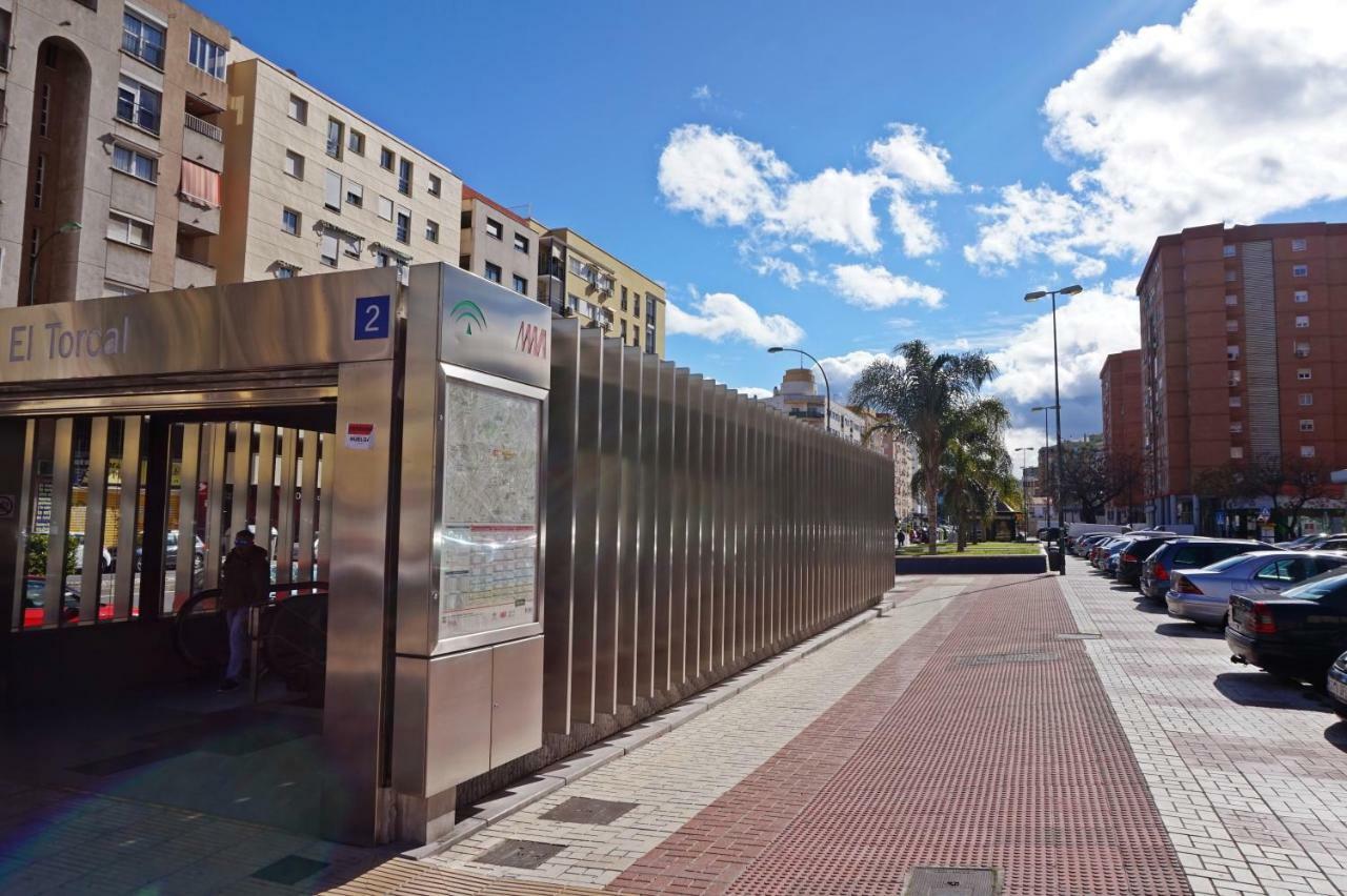 Modern & Stylish Loft With Breathtaking Views Free Wifi - Close To The Sea Málaga Buitenkant foto